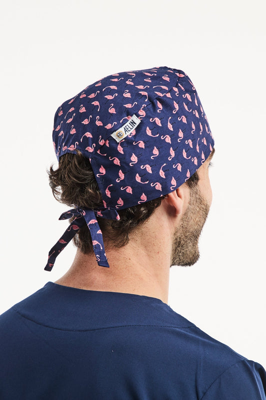 Calot chirurgien – Bleu marine imprimé flamant – Cheveux courts