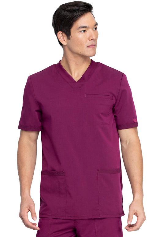 Tunique médicale homme Balance by Dickies avec poches plaquées et col en V