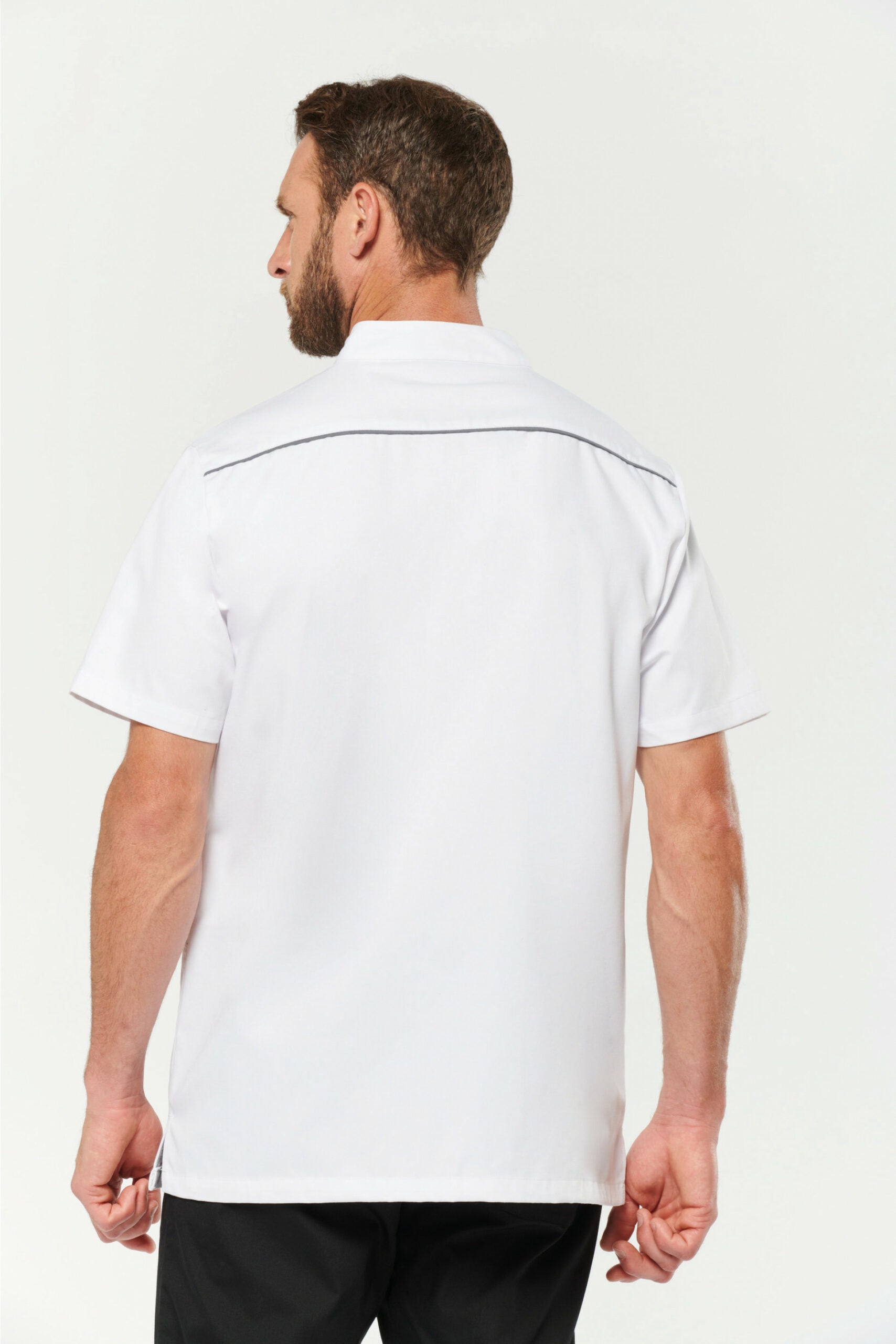 Chemise blanche à col, couture sombre, coupe confortable, lavage industriel 75°C