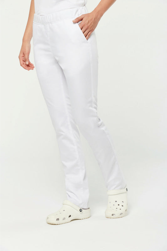 Pantalon médical Lima femme en blanc, lavable à 75°c selon norme ISO avec Crocs blancs